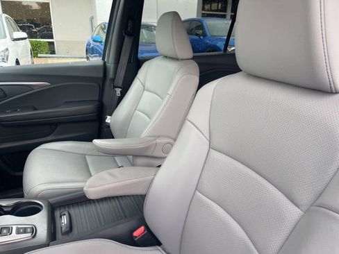Used 2023 Honda Passport EX-L image 44