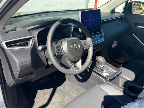New 2026 Toyota Corolla Cross XLE image 7
