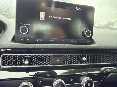 Used 2024 Honda Civic Sport image 7