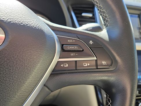 Used 2020 INFINITI QX50 Sensory image 14