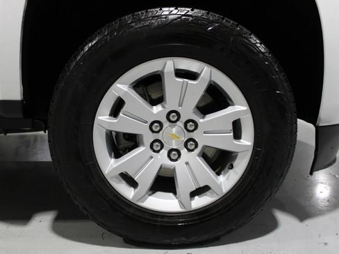 Used 2022 Chevrolet Colorado LT w/ Fleet Safety Package AWD/4WD image 14