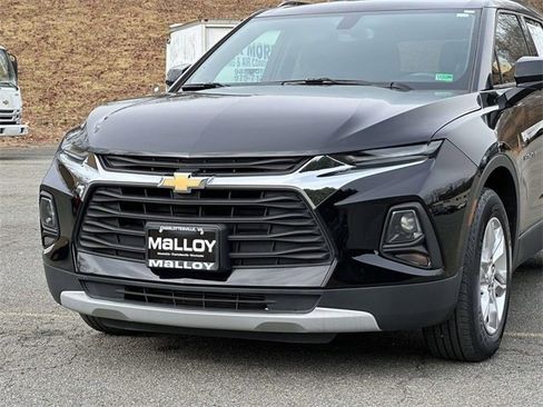 Used 2019 Chevrolet Blazer LT image 2