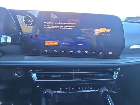 New 2026 Chevrolet Traverse LT w/ Driver Confidence Package image 20