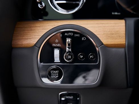 Used 2025 Rolls-Royce Spectre w/ Spectre Launch Package image 51