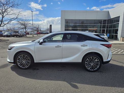 Used 2025 Lexus RX 450h AWD w/ Convenience Package image 9