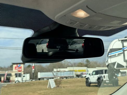 Used 2024 Ford Edge SEL w/ Convenience Package image 27