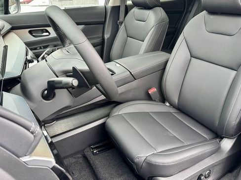 Certified 2025 Nissan Murano SL AWD/4WD image 24