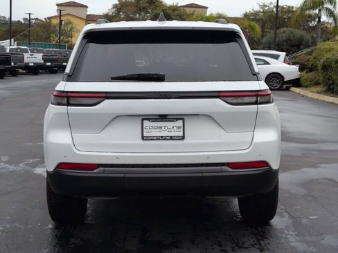 New 2026 Jeep Grand Cherokee Limited w/ Limited Altitude Package image 6