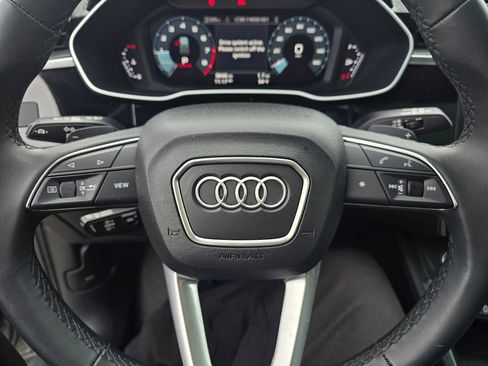 Used 2024 Audi Q3 2.0T Premium Plus w/ Premium Plus Package image 24