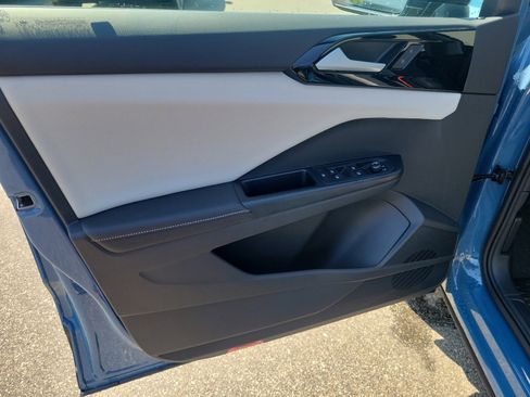 New 2026 Volkswagen Taos S FWD image 32
