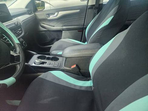 Used 2022 Ford Escape SEL FWD image 4