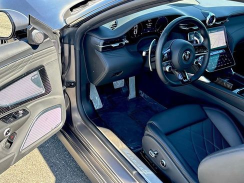Used 2024 Maserati GranTurismo Modena image 12