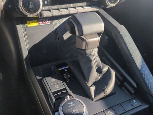 Certified 2025 Toyota 4Runner Limited image 25