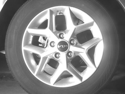 Used 2025 Kia Soul LX w/ LX Technology Package FWD image 15