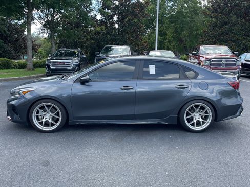 Used 2022 Kia Forte GT FWD image 12