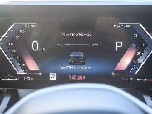 Certified 2025 BMW 530i RWD image 19