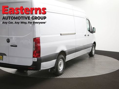 Used 2020 Mercedes-Benz Sprinter 2500 w/ Driver Convenience Package image 38