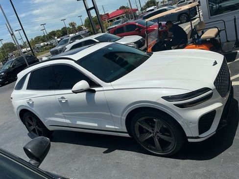 Used 2025 Genesis GV70 3.5T Sport w/ Sport Prestige Package AWD/4WD image 4