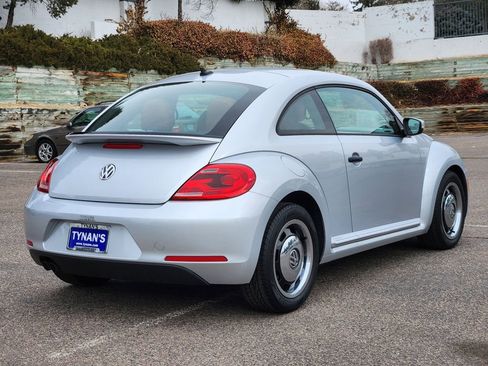 Used 2015 Volkswagen Beetle 1.8T image 3