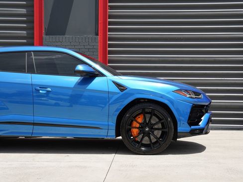 Used 2020 Lamborghini Urus AWD/4WD image 15
