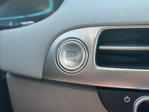Used 2025 Hyundai Palisade SEL FWD image 25