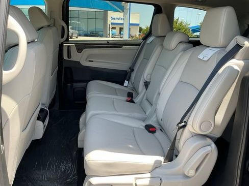 New 2026 Honda Odyssey EX-L image 10