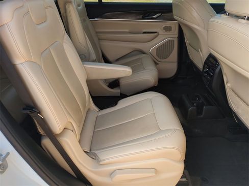 Used 2021 Jeep Grand Cherokee L Limited w/ MOPAR Finishing Package image 26