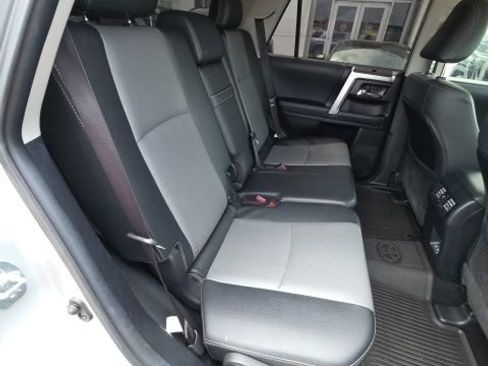 Used 2024 Toyota 4Runner SR5 Premium AWD/4WD image 19