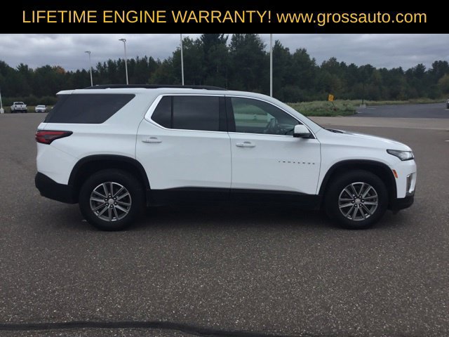 Used 2024 Chevrolet Traverse LT w/ Rear Camera Mirror Package AWD/4WD image 11