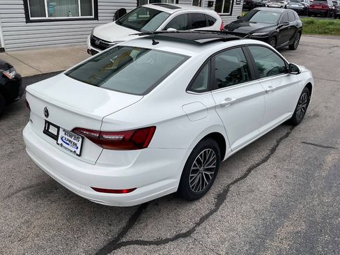 Used 2019 Volkswagen Jetta SE FWD image 10