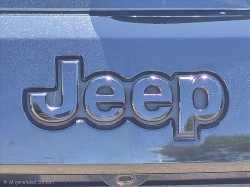 Used 2016 Jeep Grand Cherokee Laredo RWD image 30