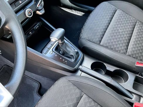 Used 2023 Kia Rio LX FWD image 17