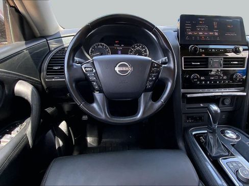 Used 2022 Nissan Armada SV RWD image 5