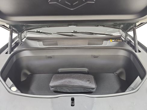Used 2022 Rivian R1T Adventure AWD/4WD image 14