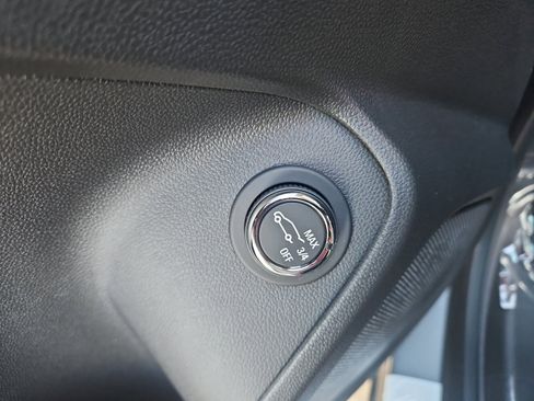 New 2026 Chevrolet TrailBlazer LT w/ Convenience Package image 19