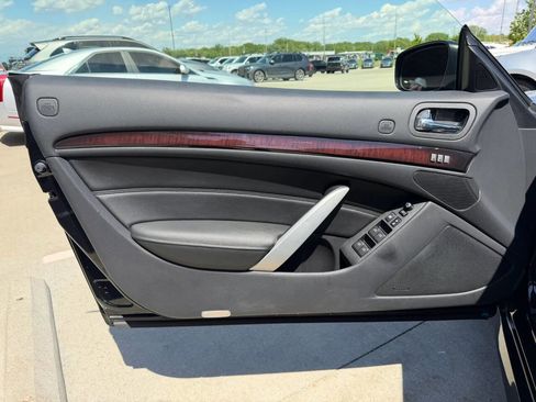 Used 2013 INFINITI G37 Convertible w/ Premium Pkg RWD image 33