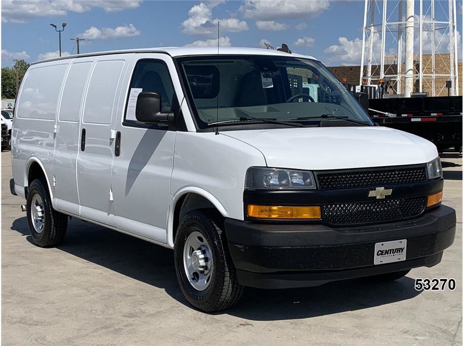 Used 2020 Chevrolet Express 2500 RWD image 3