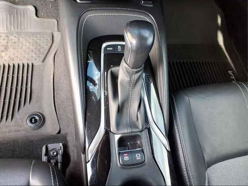 Used 2022 Toyota Corolla XSE image 17