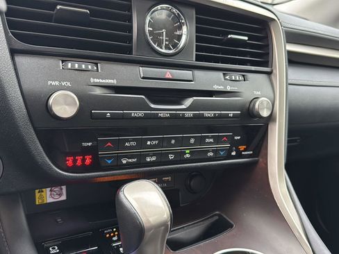 Certified 2022 Lexus RX 350 FWD w/ Premium Package image 22