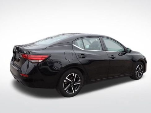 Used 2024 Nissan Sentra SV image 10