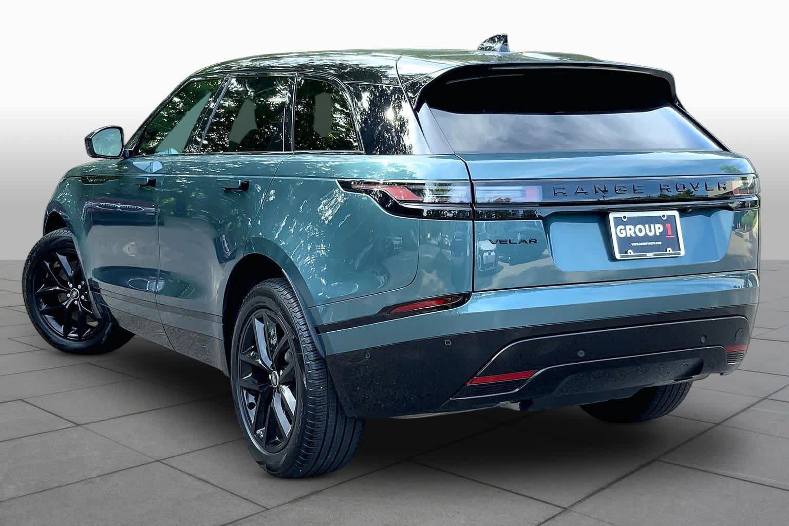 Used 2026 Land Rover Range Rover Velar Dynamic SE AWD/4WD image 11