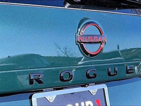 New 2026 Nissan Rogue SV AWD/4WD image 15