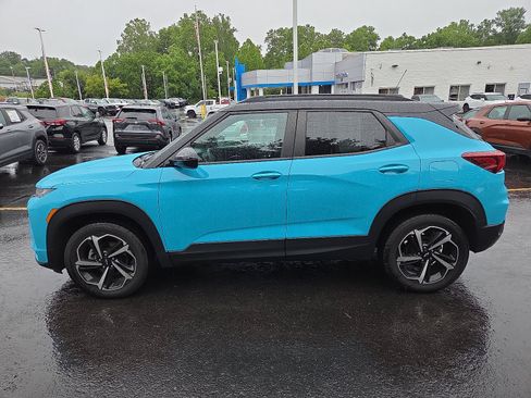 Used 2021 Chevrolet TrailBlazer RS w/ Technology Package AWD/4WD image 6