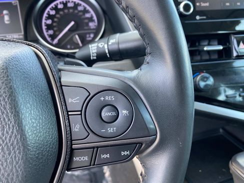 Used 2023 Toyota Camry SE image 15