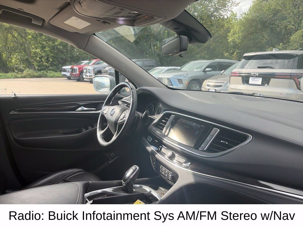 Used 2019 Buick Enclave Avenir w/ Avenir Technology Package AWD/4WD image 16