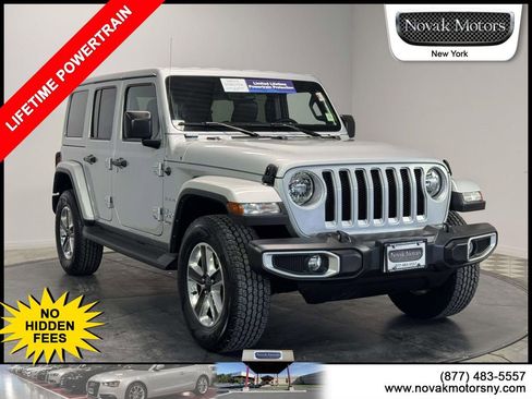 Used 2022 Jeep Wrangler Unlimited Sahara w/ Cold Weather Group image 1