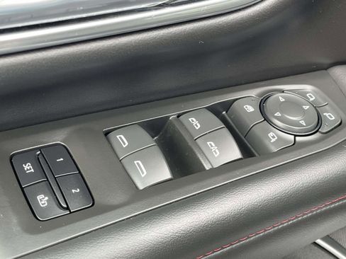 Used 2022 Chevrolet Tahoe RST w/ Luxury Package image 22