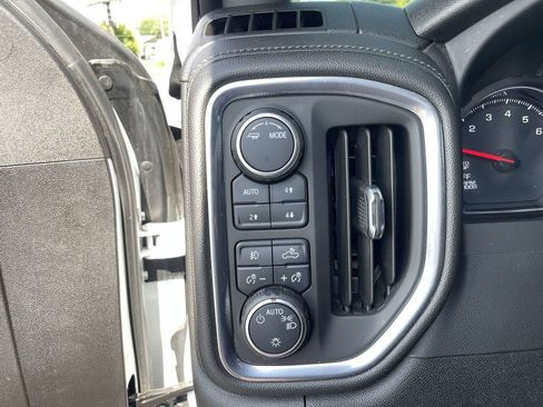 Used 2021 Chevrolet Silverado 1500 RST AWD/4WD image 18
