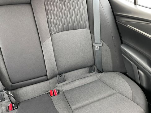 Used 2025 Toyota Camry LE image 37