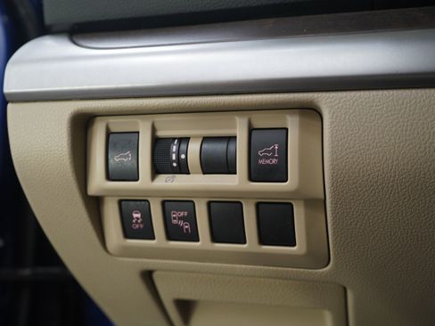 Used 2016 Subaru Outback 2.5i Limited AWD/4WD image 27